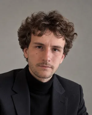 Portrait de Simon Le Roux-Gödel, fondateur de BEC